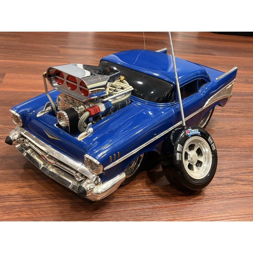 57Chevy1957 Chevrolet Muscle Machines With Remote Funline